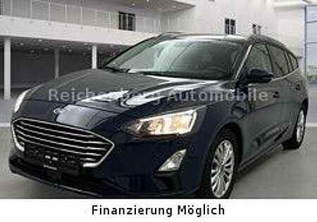 Ford Focus Turnier Titanium,