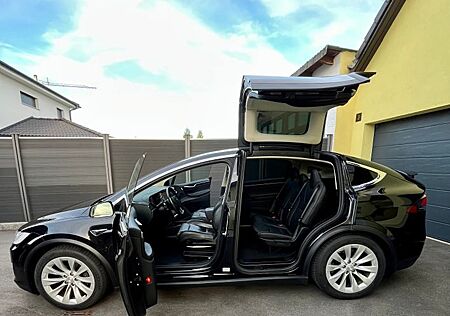 Tesla MODEL X 90D / Free Supercharger / abnehm. AHK