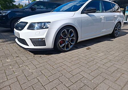 Skoda Octavia 2.0 TDI RS Combi RS