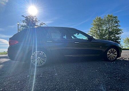 BMW 540d xDrive Touring mit AHK, Pano und hk