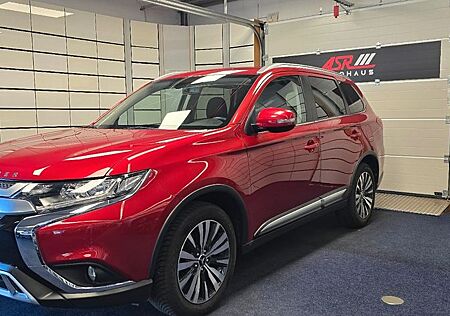Mitsubishi Outlander Diamant Edition,Gasanlage 65tkm