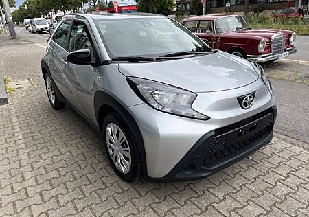 Toyota Aygo (X) Aygo (X) Rückfahrkamera Klima