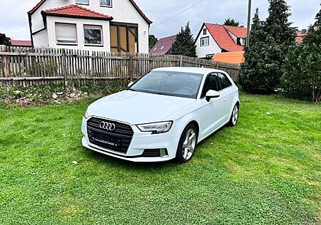 Audi A3 1.4 TFSI cod ultra Attraction sport