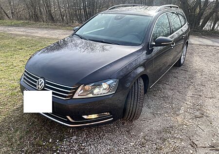 VW Passat Variant Volkswagen 2.0 TDI 125kW Highline BMT Va...