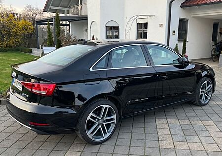 Audi A3 35 TFSI S tronic - sehr gepflegter Zustand!