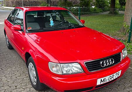 Audi 100