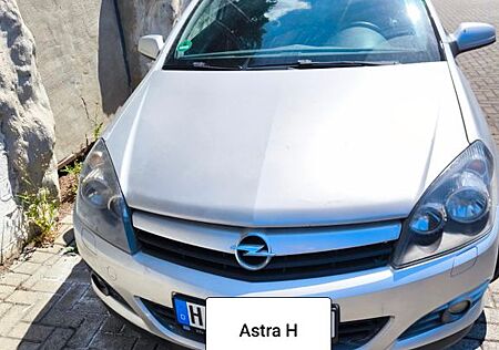 Opel Astra Benzin 1.6 TÜV 3/27