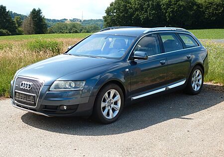 Audi A6 Allroad 3.0TDI (DPF) quattro tiptronic -