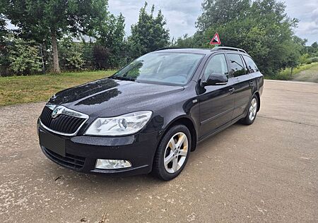 Skoda Octavia Combi Family * 2.0 TDI * Klima * DAB