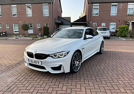 BMW M4 Coupe Competition / Garantie