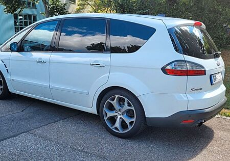 Ford S-Max 2,5 Titanium Titanium