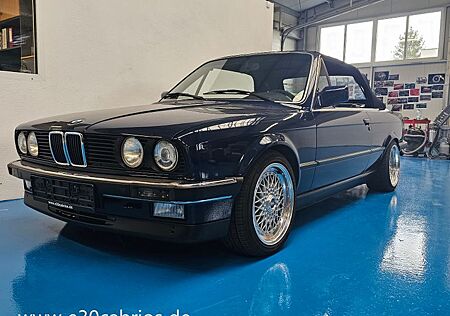 BMW 328i Cabrio E30