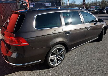 VW Passat Variant Volkswagen 2.0 TDI Top Zahnriemen NEU