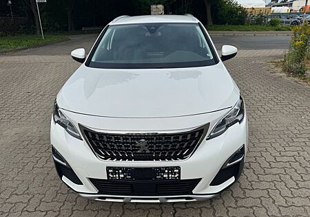 Peugeot 3008 Allure 1.5*CarPlay*Navi*Kamera*
