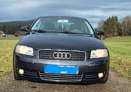 Audi A3 2.0 FSI Attraction Attraction