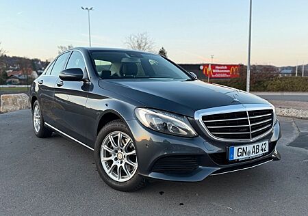 Mercedes-Benz C 180 Limousine - Luxury - Automatik - Ambiente
