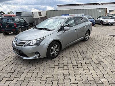 Toyota Avensis Kombi Life 1,8,," 1 Hand,Tüv Okt 2027