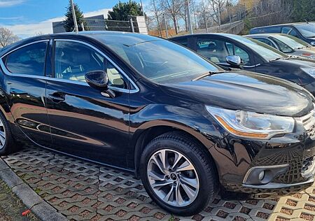 DS Automobiles DS 4 DS4 PureTech 130 Stop&Start SoChic