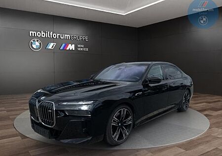 BMW M760 gebraucht kaufen BMW M760 e xDrive M-Sport Lounge Sitze B&W FondEnter