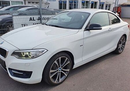 BMW 218d Coupé Sport Line