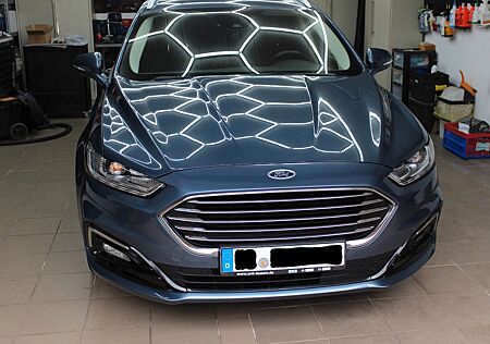 Ford Mondeo 2,0 Hybrid Titanium Automatik Turnier...