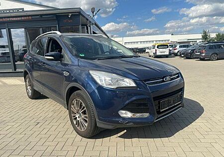 Ford Kuga 2.0 TDCi 4x4 Aut. Navi DAB Leder Titanium