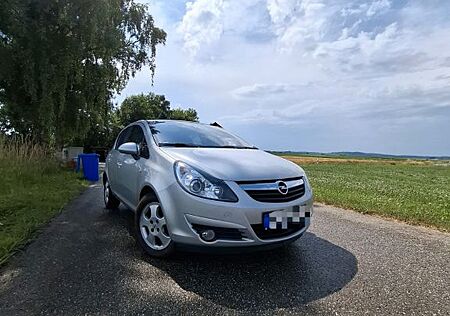 Opel Corsa 1.4 Twinport ECOTEC Color Edition 74kW...