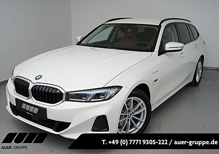 BMW 330e xDrive Touring (Navi LED AHK ACC HiFi)