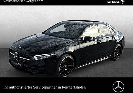 Mercedes-Benz A 250 gebraucht kaufen Mercedes-Benz A 250 AMG-Line Ambiente Sound Nightpak. Panodach