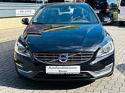 Volvo S60 Lim. Momentum/2.0D/Navi/R.Kam/AHK
