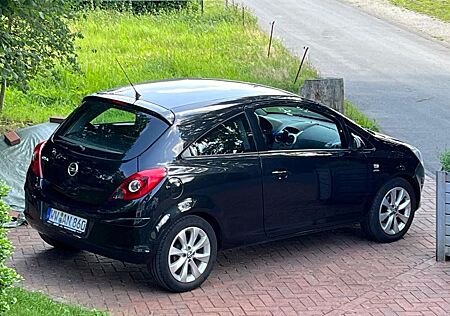 Opel Corsa 1.4 Active