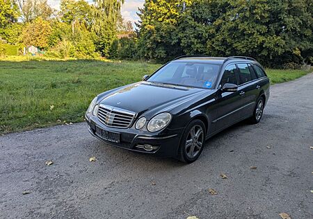 Mercedes-Benz E 280 CDI T AVANTGARDE Standheizung Sitzlüftung