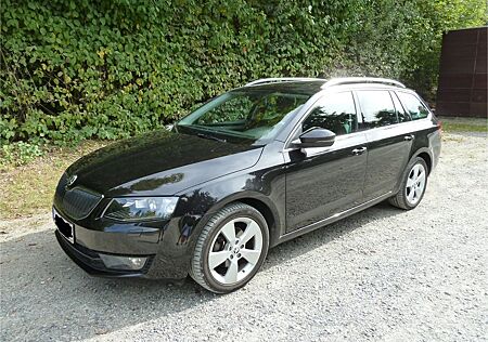 Skoda Octavia 1.4 TSI Green tec Elegance Combi Ele...