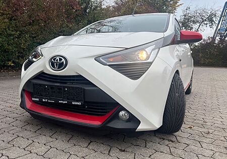 Toyota Aygo (X) -sky - KLIMA-PANORAMA DACH-12758 KM-ZV-SER