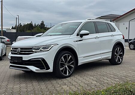 VW Tiguan Volkswagen R-Line 4Motion