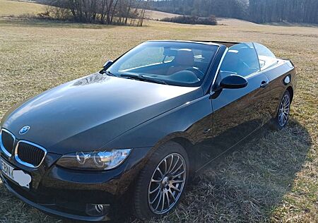 BMW 320i - Cabrio mit Hardtopdach und neuem TÜV