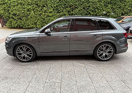 Audi SQ7 4.0 TDI quattro *7-Sitzer*Panorama*22ZOLL*