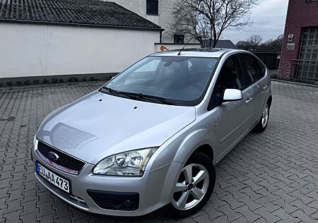 Ford Focus 1,6 Ambiente Ambiente