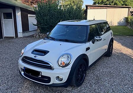 Mini Cooper D Clubman John Cooper Works Edition