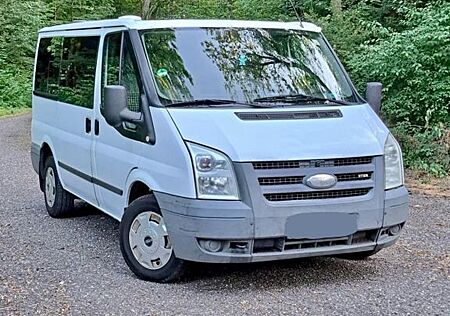 Ford Transit Tourneo