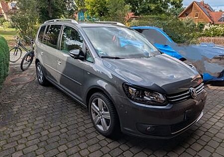 VW Touran Volkswagen 1.4 TSI 103kW -