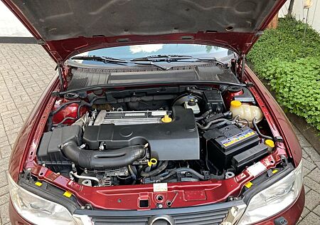 Opel Vectra 2.2 16V Selection Comfort Selection C...