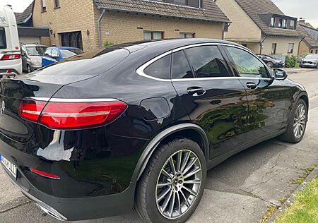 Mercedes-Benz GLC 350 d 4MATIC AMG Line Coupé Autom. AMG Line