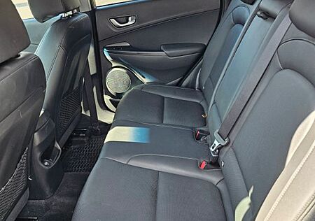 Hyundai Kona 1.0 T-GDI 48V-Hybrid Prime iMT Prime