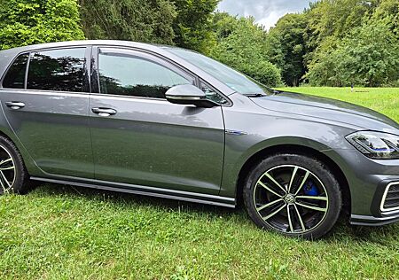VW Golf Volkswagen 1.4 TSI DSG GTE GTE