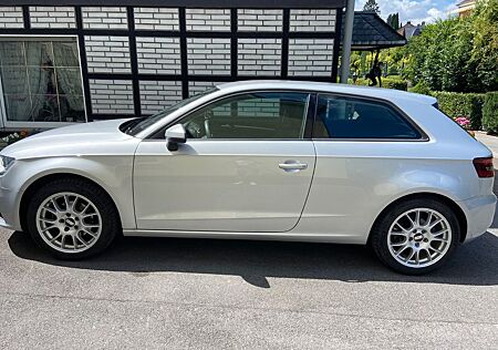 Audi A3 1.4 TFSI Attraction Attraction