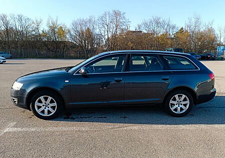 Audi A6 2.4 Avant