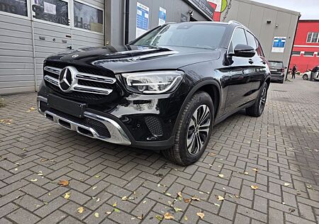 Mercedes-Benz GLC 300 de 4Matic / 8x Alu / Kamera