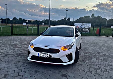 Kia Pro_ceed pro_cee'd / ProCeed 1.6 T-GDI DCT GT GT