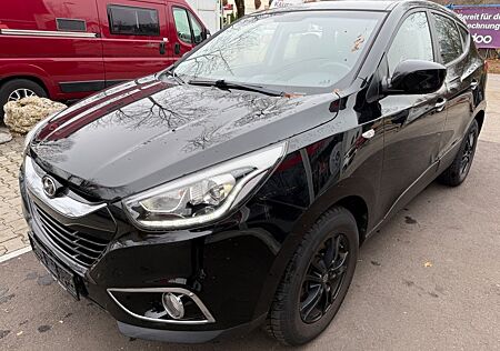 Hyundai ix35 FIFA World Cup Edition 2WD 8 Fachbereift